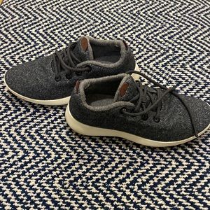 Allbirds Women’s size 11 Wool Runners Lace Up Sneaker